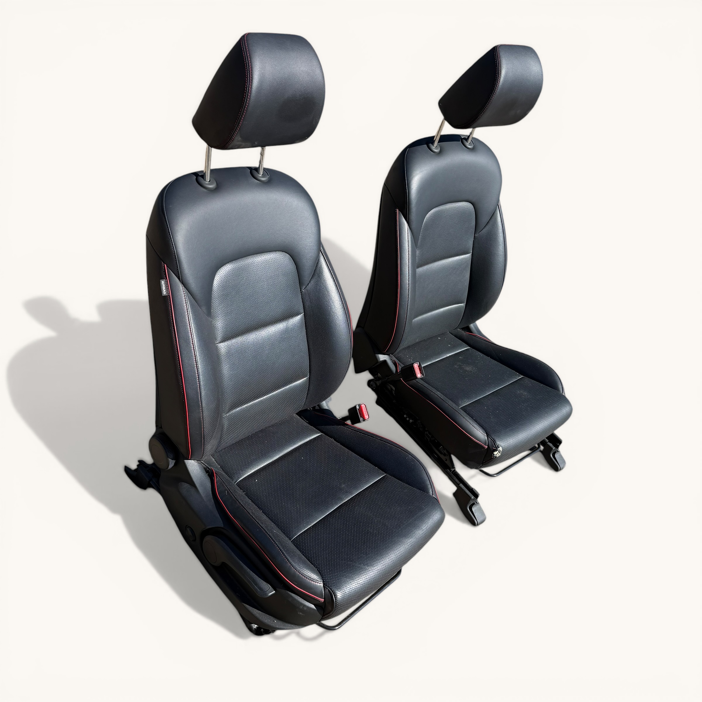 Fotele kanapy skóry GT-Line Kia Sportage IV UK - obrazek 8