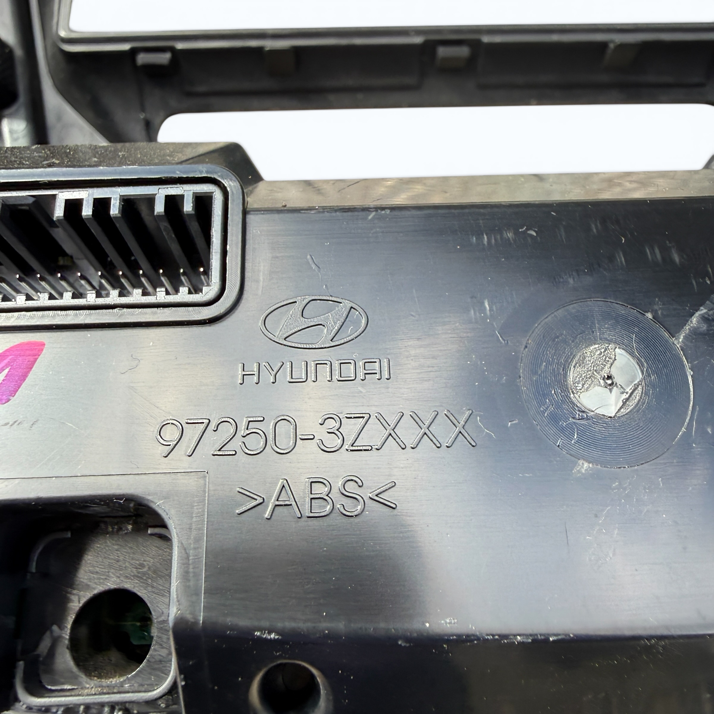 Panel sterownania klimatyzacji 97250-3ZXXX Hyundai i40 2018r - obrazek 4