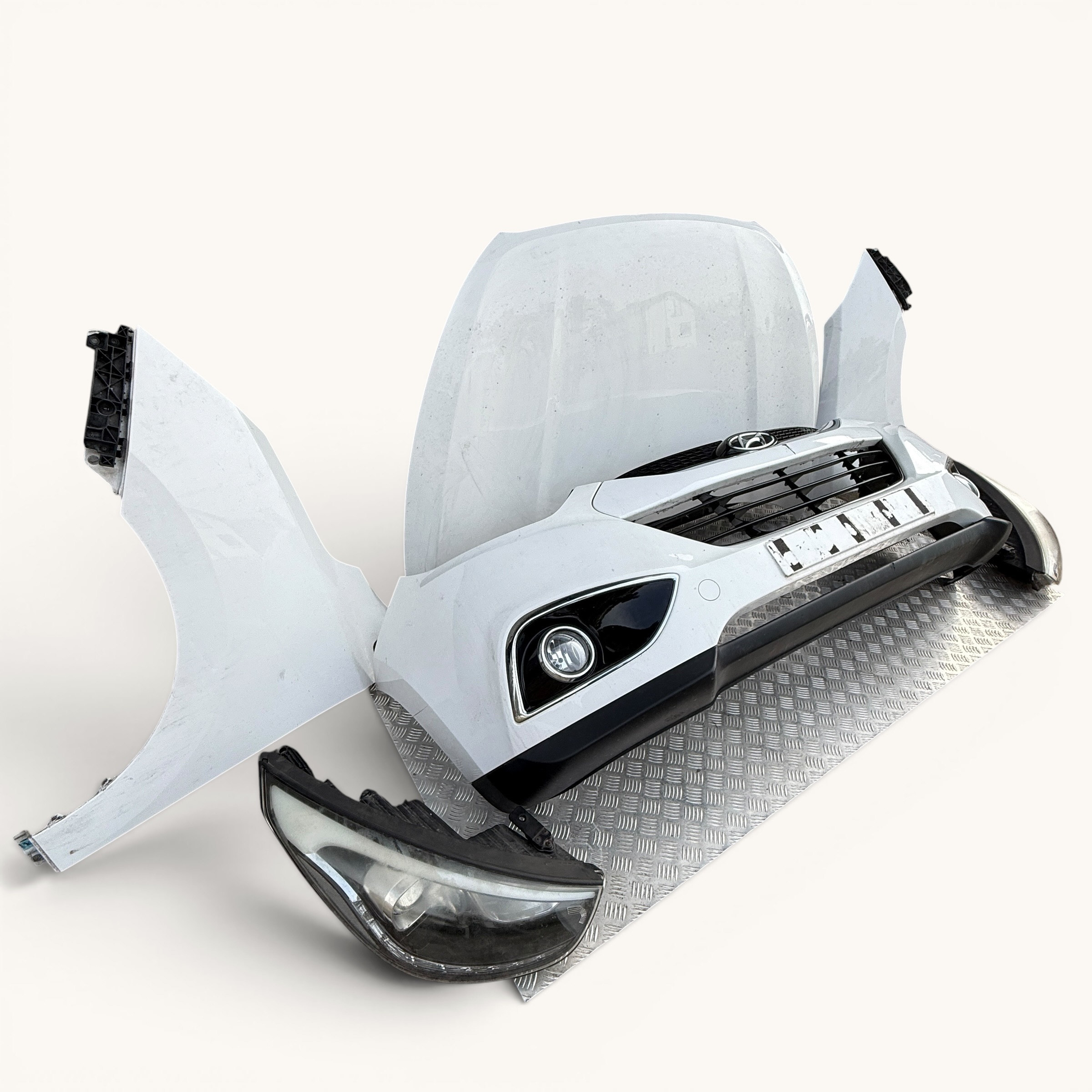Zderzak Maska Lampy Hyundai ix35 Kolor TCW - obrazek 2
