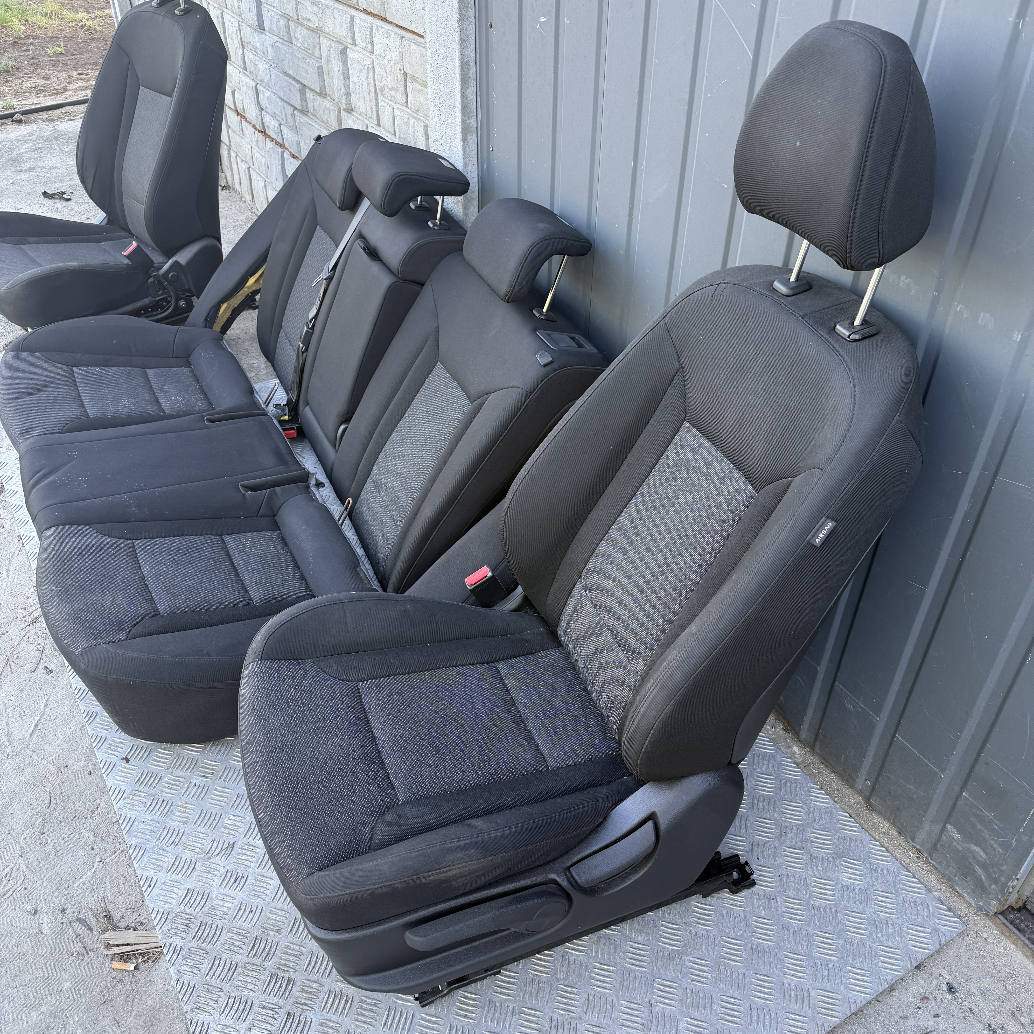 Fotele kanapy komplet Hyundai i40 sedan - obrazek 6
