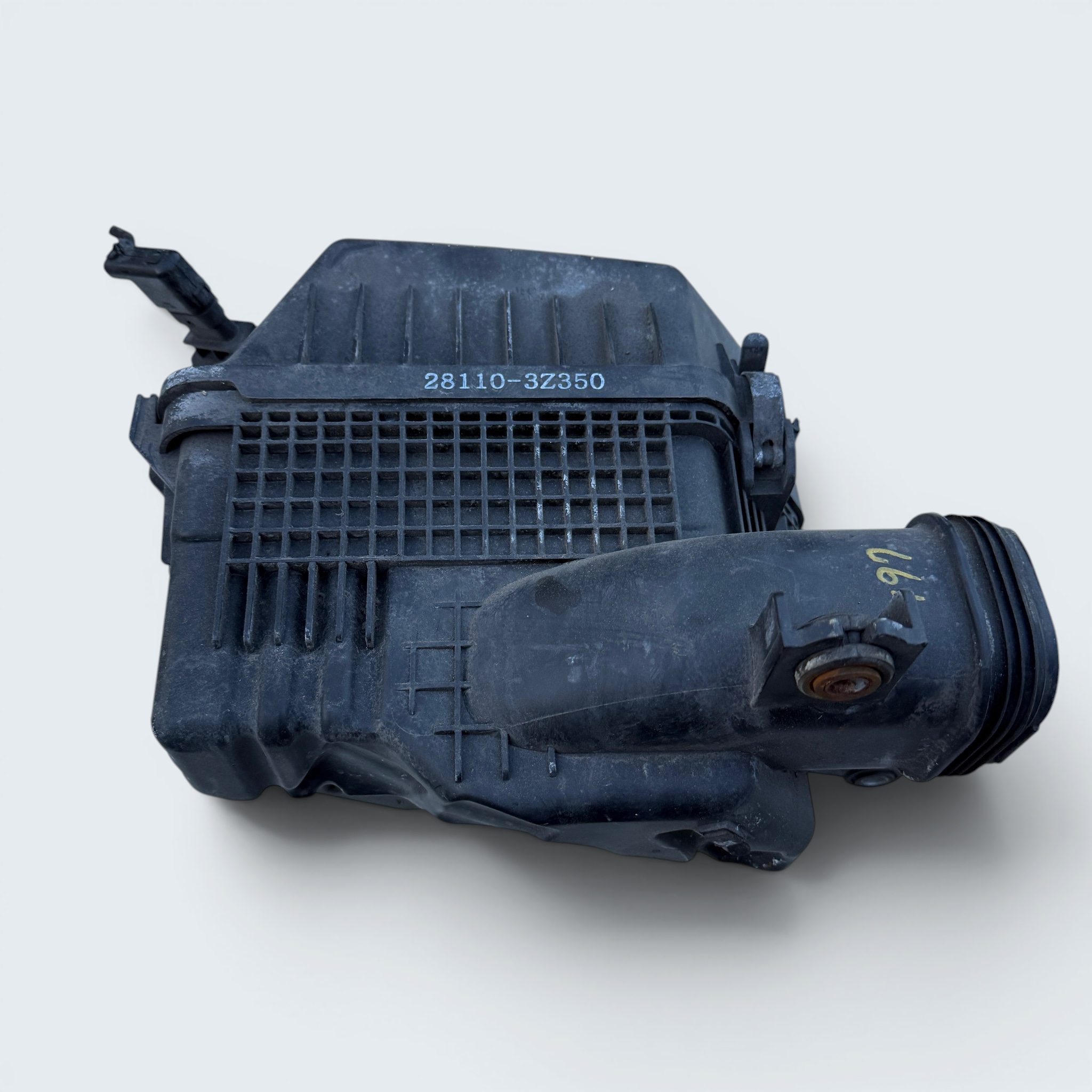 Obudowa filtra powietrza 28110-3Z350 Hyundai i40 1.7 CRDI - obrazek 2