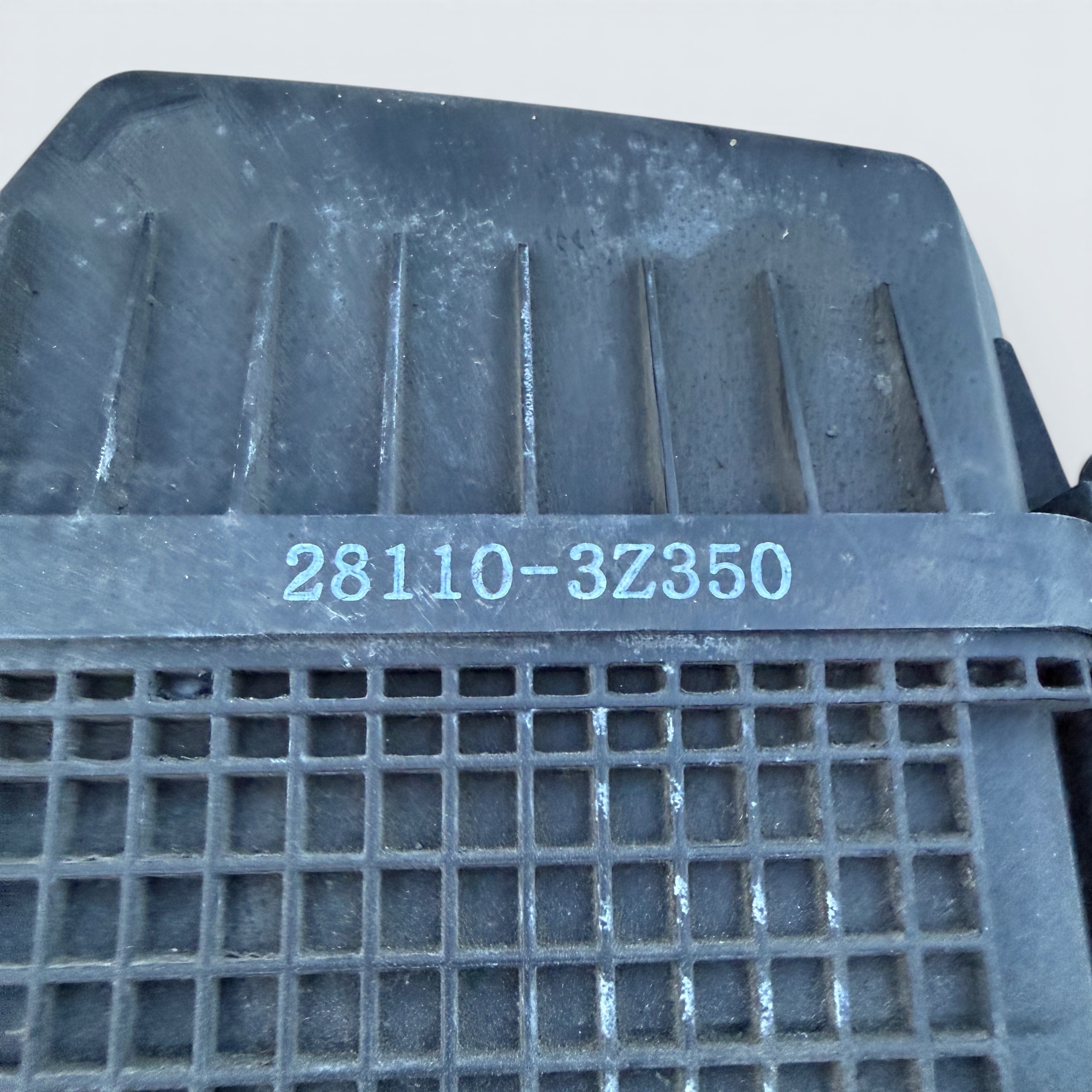 Obudowa filtra powietrza 28110-3Z350 Hyundai i40 1.7 CRDI - obrazek 3