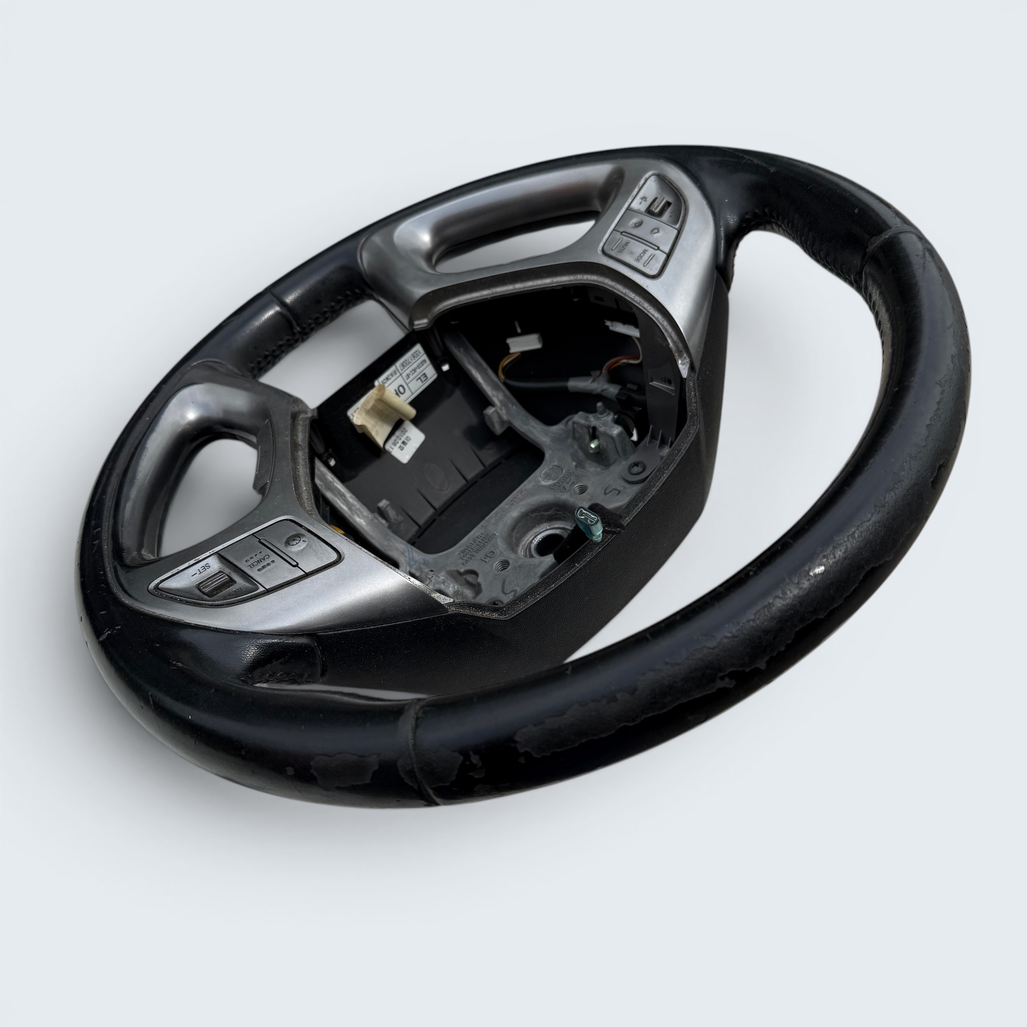 Kierownica Hyundai IX35 - obrazek 3