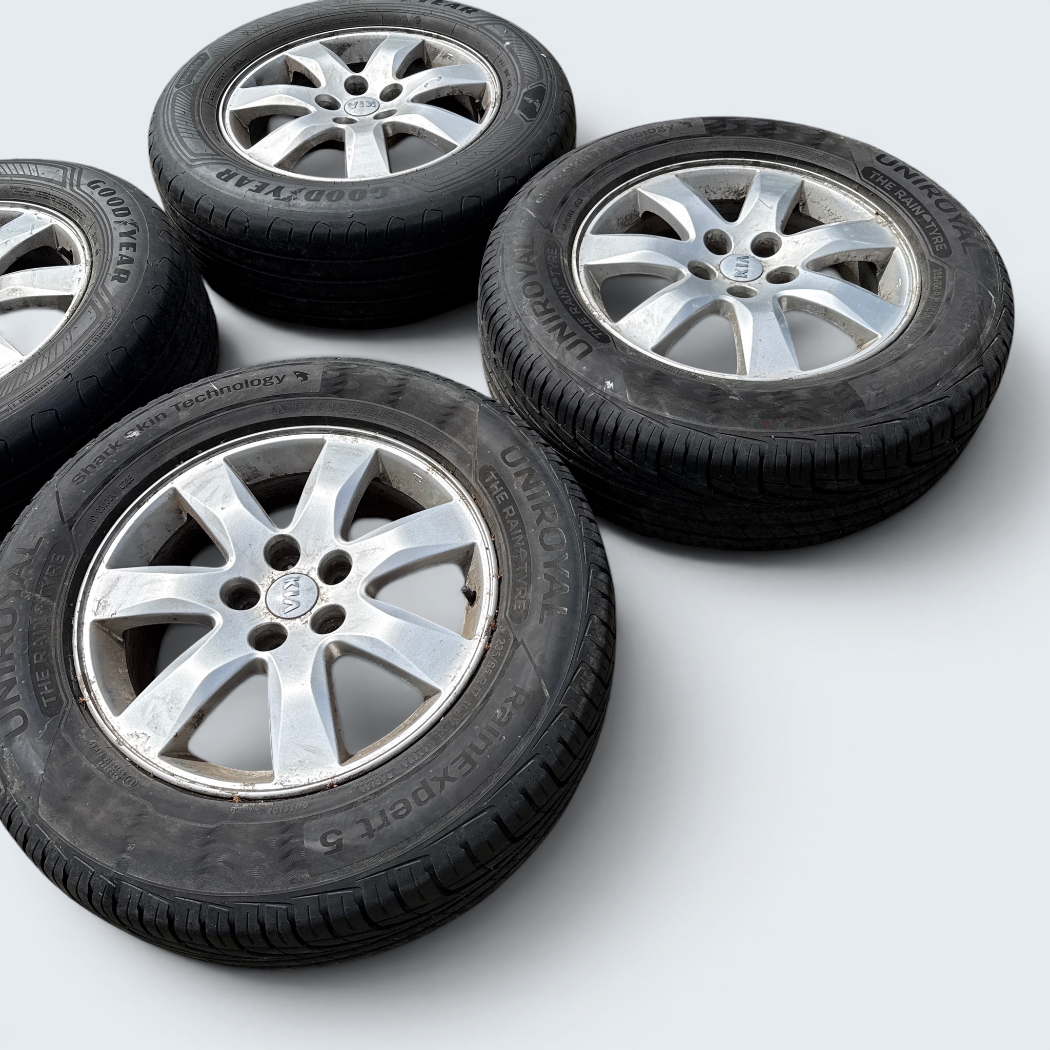 Koła Felgi opony 235:65 R17 Kia Sorento II - obrazek 3