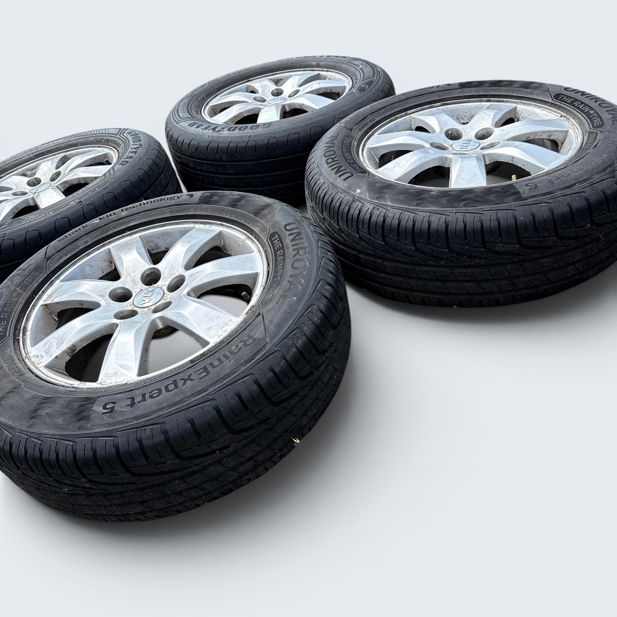 Koła Felgi opony 235:65 R17 Kia Sorento II - obrazek 4