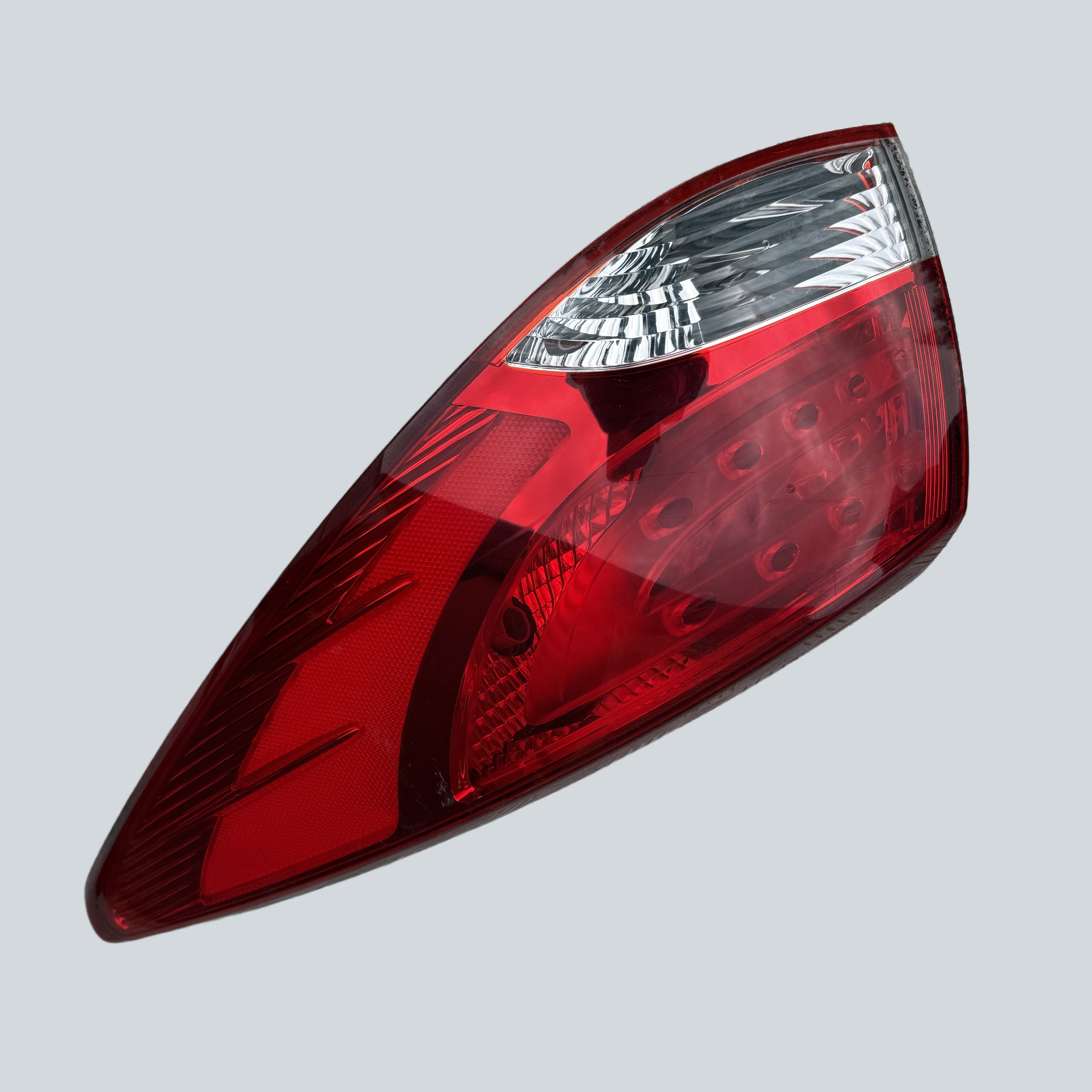 Lampa tył tylna Prawa Hyundai IX35 - obrazek 2
