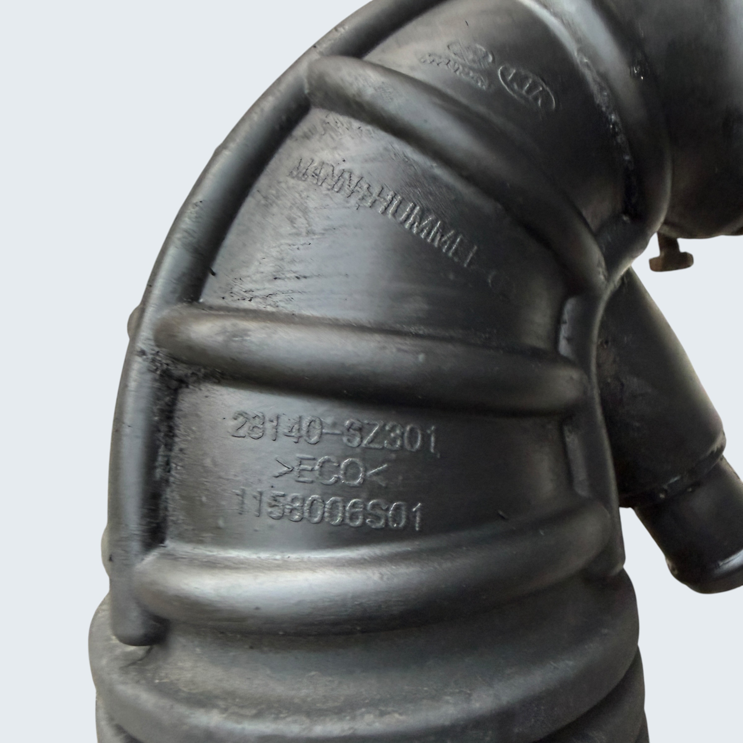 Rura wąż powietrza 28140-3Z301 Hyundai I40 1.7 CRDI - obrazek 3