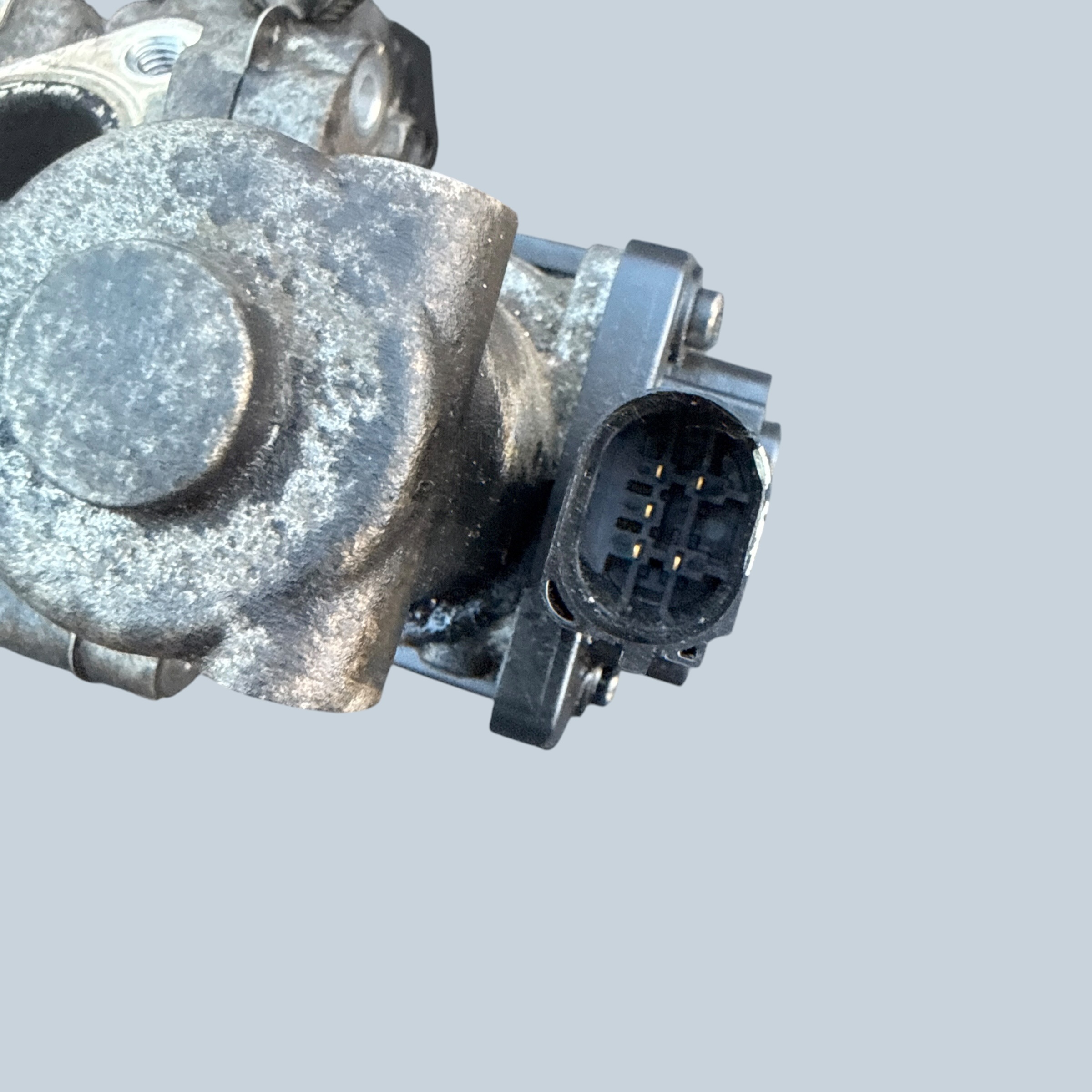 Zawór EGR chłodnica 28416-2A850 Hyundai i40 1.7 CRDI - obrazek 5
