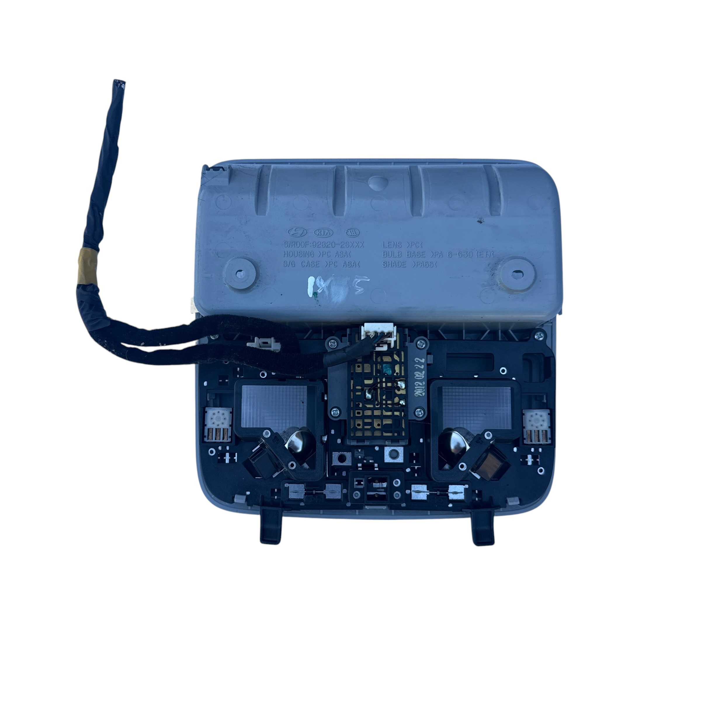 Lampka w podsufitkę owietlenie kabiny 92820-2SXXX Hyundai ix35 - obrazek 3