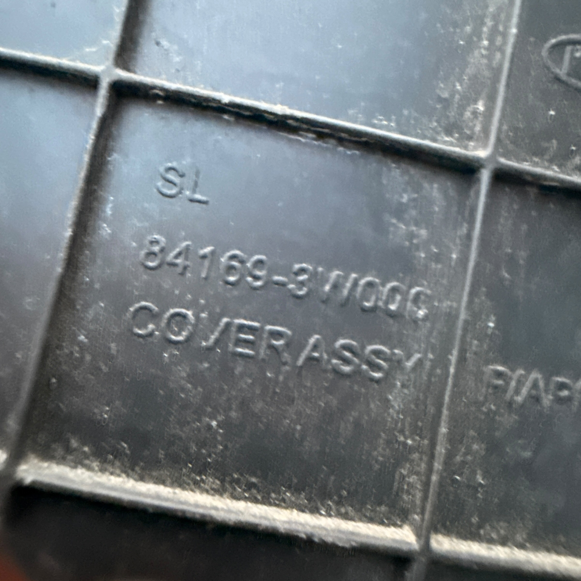 Panel wykończeniowy błotnika prawy 84169-3W000 Kia Sportage 3 - obrazek 4
