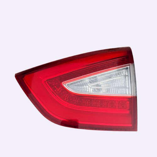 Lampa tylna Prawa w klapę bagażnika 92404-2Y500 RH Hyundai ix35 Lift