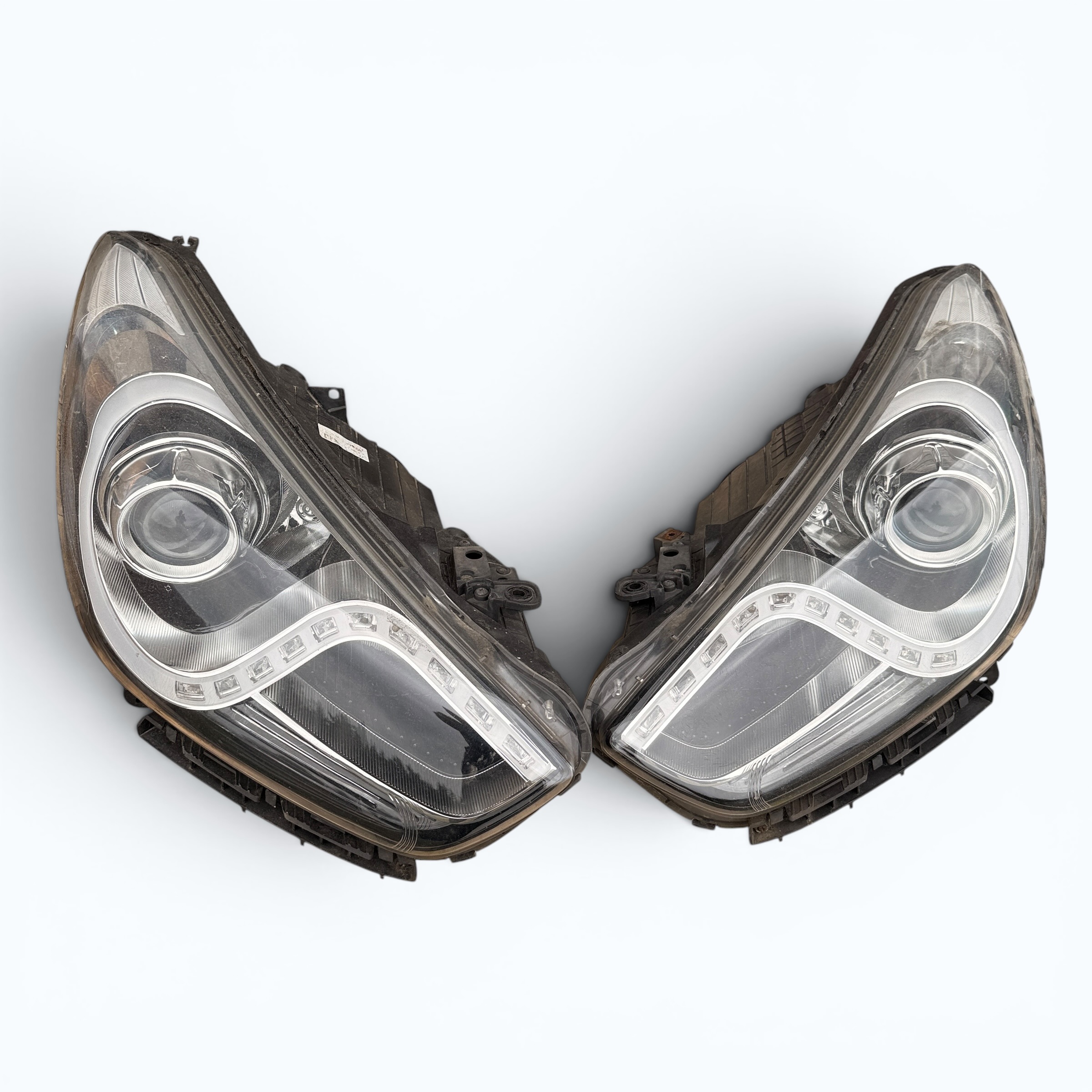 Lampy przednie lampa lewa prawa komplet Hyundai i40 UK 2012r - obrazek 2
