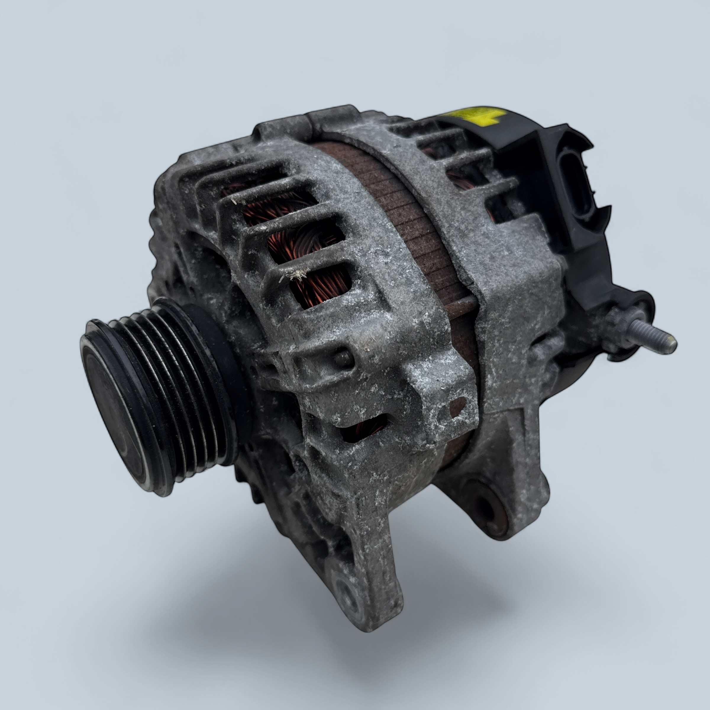 Alternator 1.7 CRDI 373002A850 Kia Sportage 3 - obrazek 5