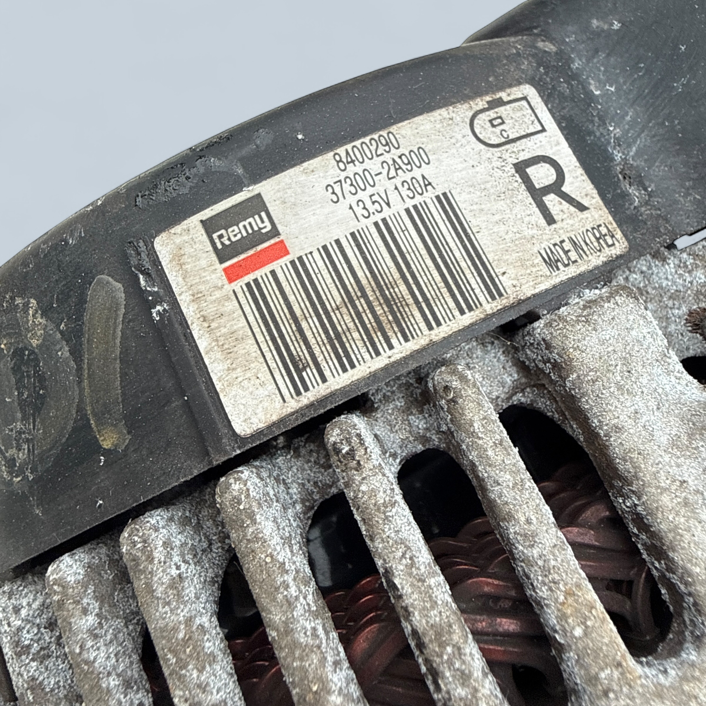Alternator 37300-2A900 Kia Stonic 1.6 CRDI 2018r - obrazek 2