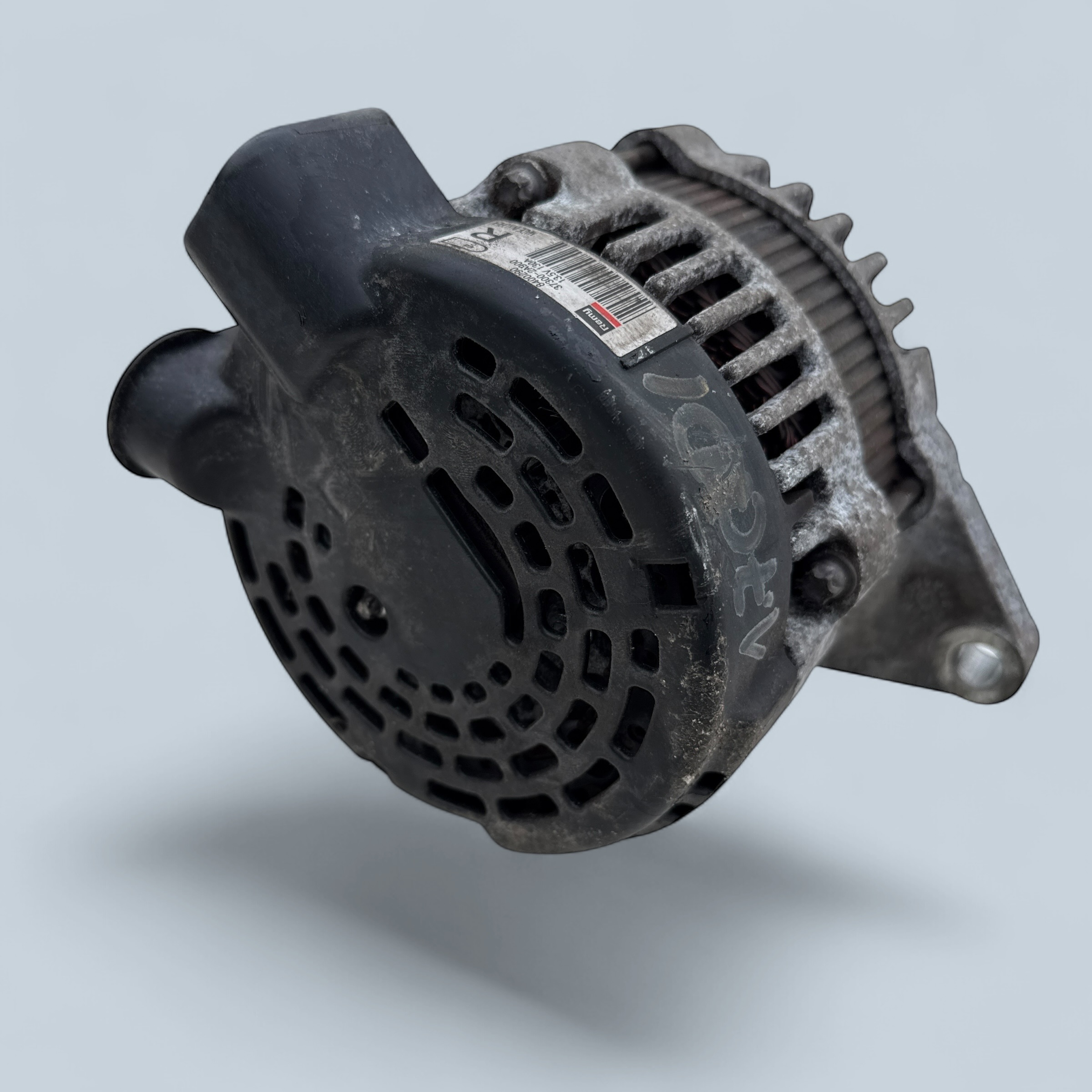 Alternator 37300-2A900 Kia Stonic 1.6 CRDI 2018r - obrazek 4