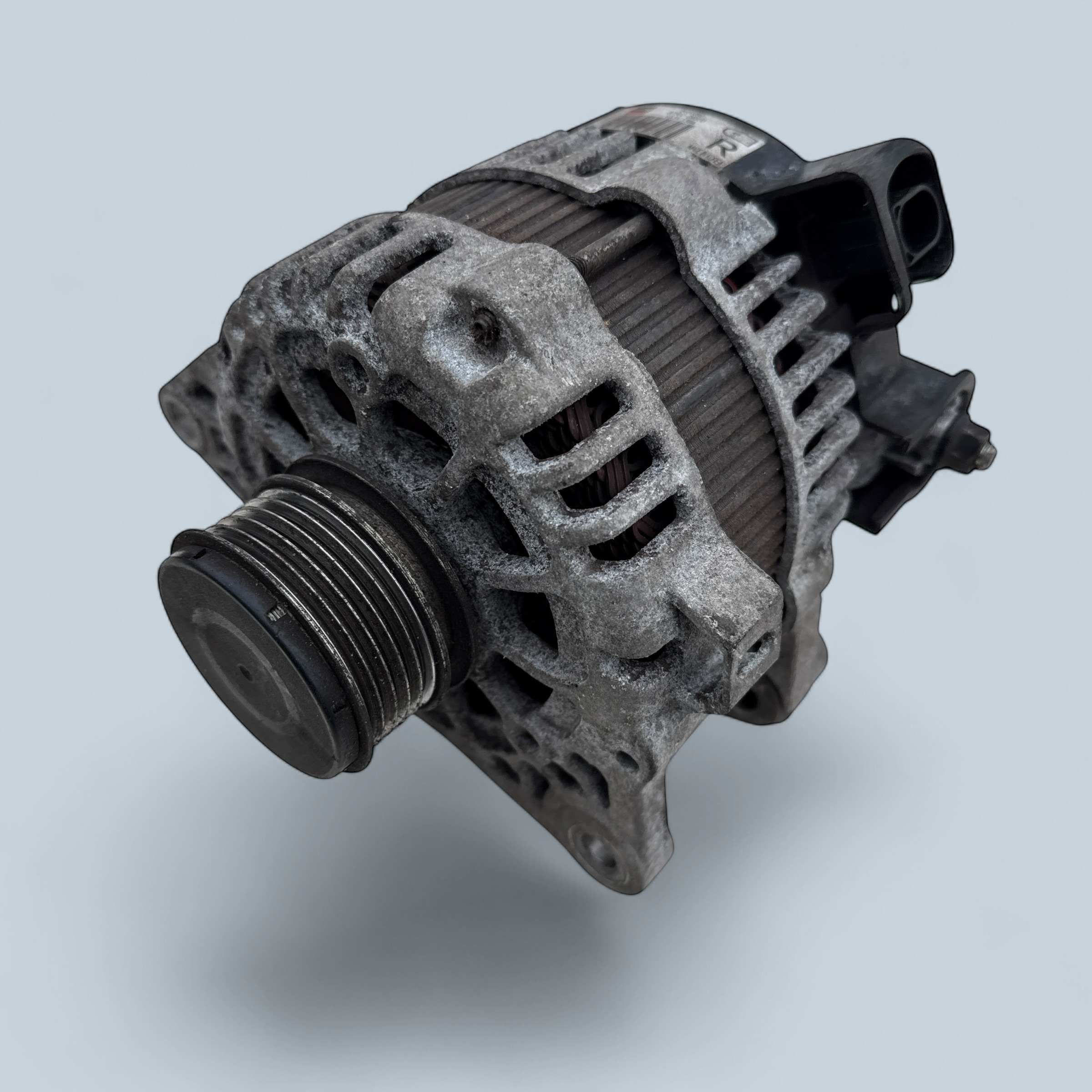 Alternator 37300-2A900 Kia Stonic 1.6 CRDI 2018r - obrazek 6