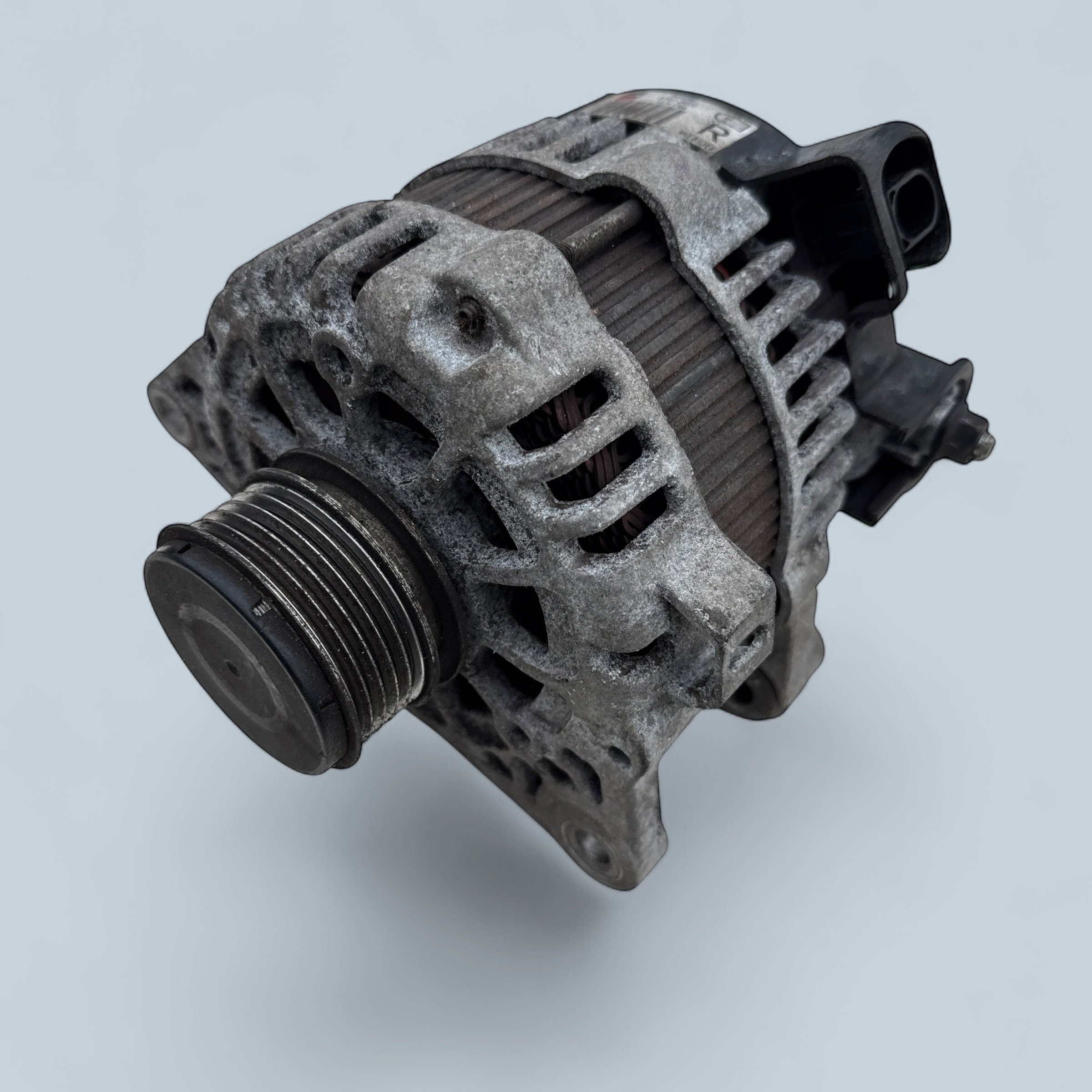 Alternator 37300-2A900 Kia Stonic 1.6 CRDI 2018r - obrazek 7