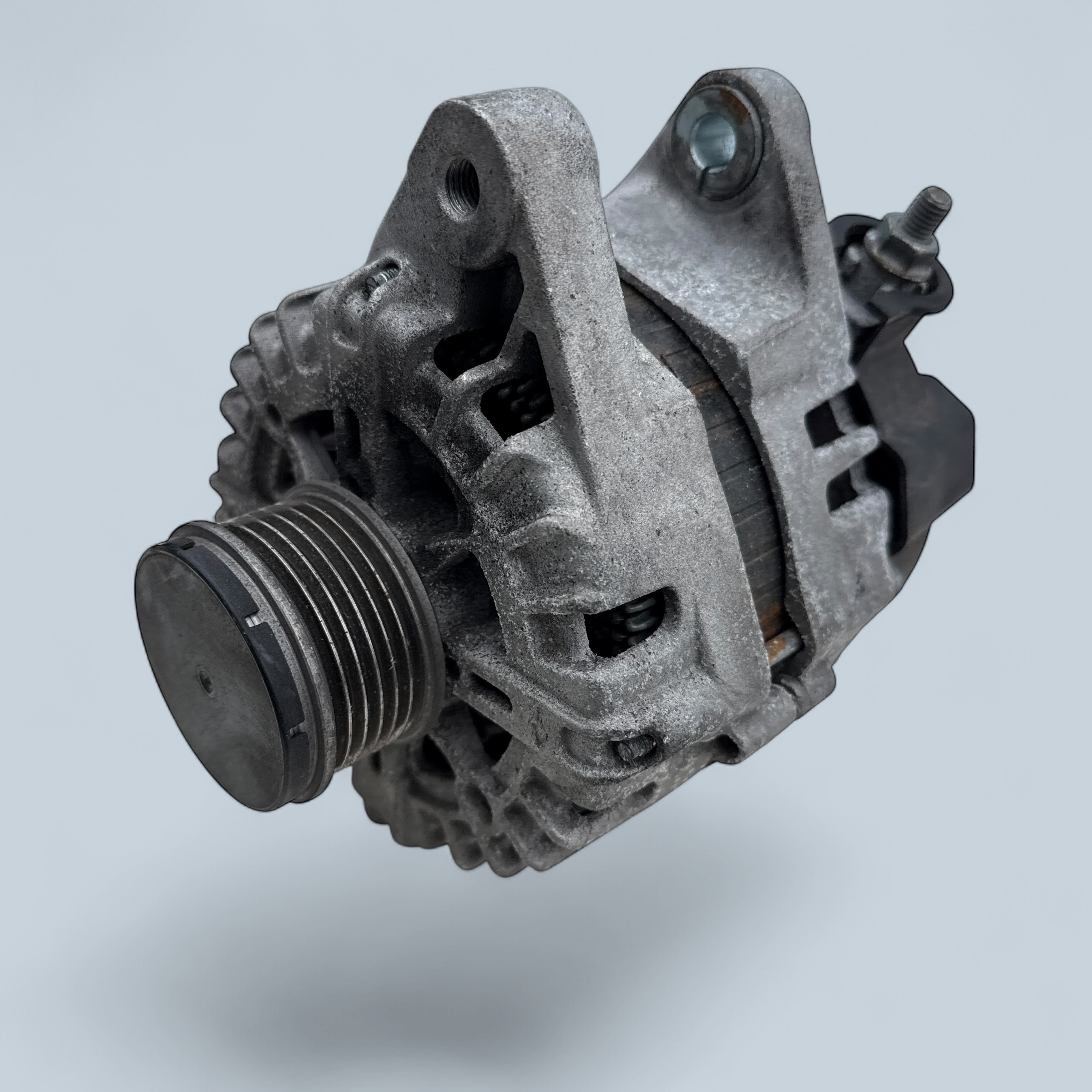 Alternator Kia Sportage 3 2.0 CRDI - obrazek 4