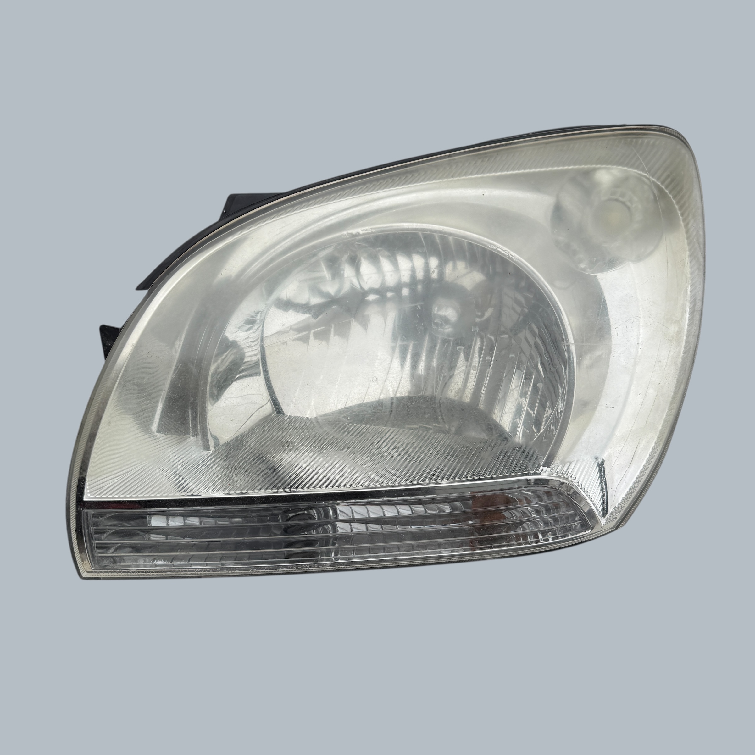 Lampa przednie reflektor lewy lewa Kia Sportage 2 2004-2008r EU