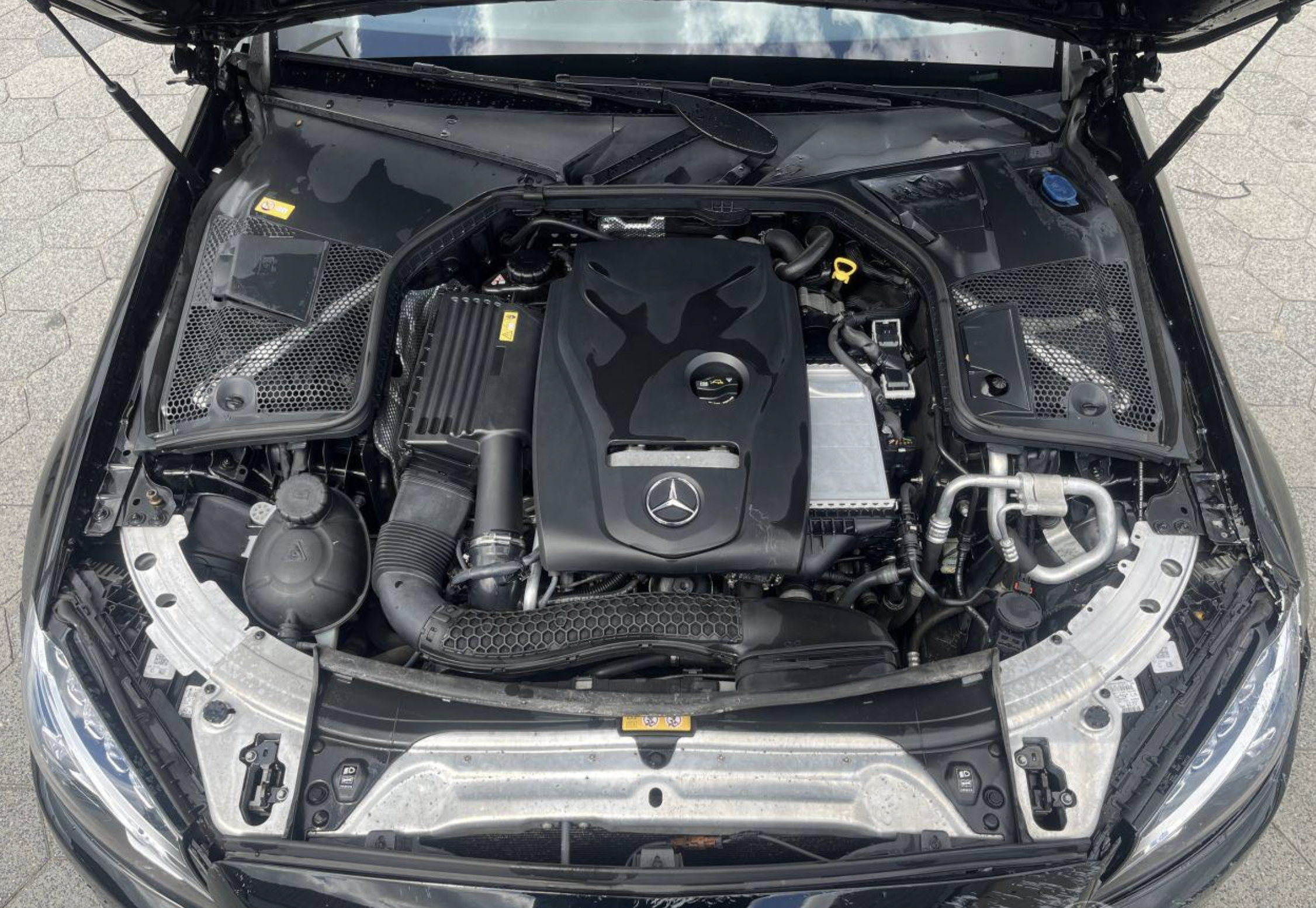 Mercedes C-klasse 2016r 172421km 2.0 Benzyna - obrazek 14