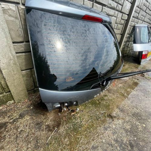 Renault Koleos I 2011 Z tyłu Tylna klapa bagażnika