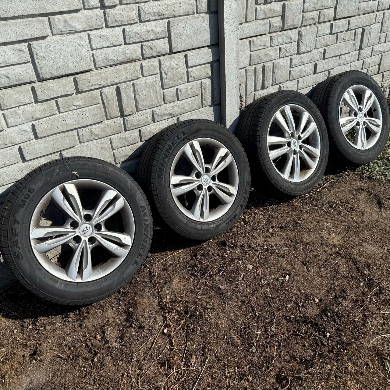 Felgi Koła Opony M+S 4szt Hyundai IX35 Tucson III 5×114,3 225/60R17