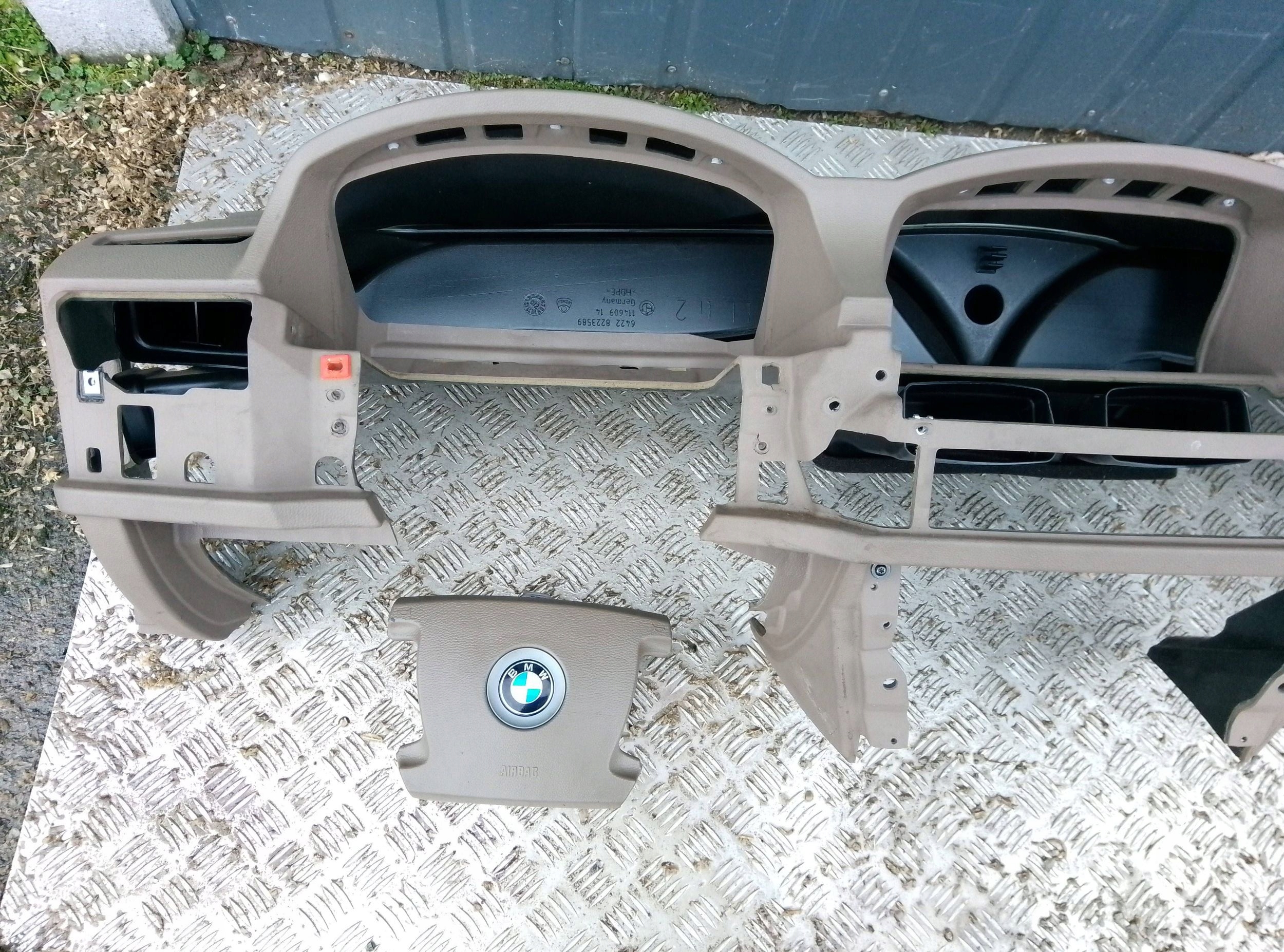 BMW 7 E65 E66 2002 Deska rozdzielcza Konsola - obrazek 3