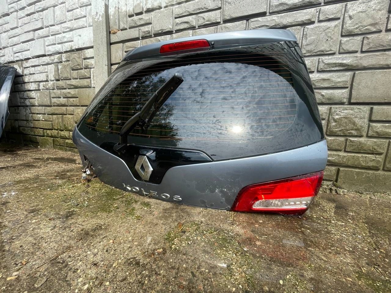 Renault Koleos I 2011 Z tyłu Tylna klapa bagażnika - obrazek 4