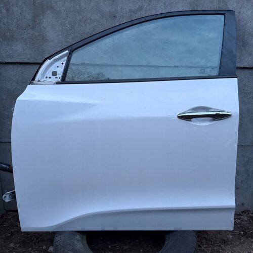 Drzwi przednie przód lewe kompletne Hyundai ix35 2013r kolor TCW